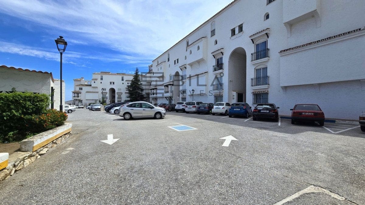 2 sypialnia Mieszkanie na sprzedaż w Calahonda z basenem garażem - 289 950 € (Ref: 9609653)