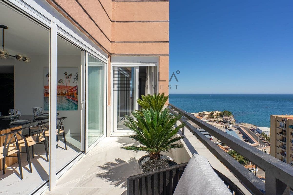 4 soveværelse Penthouse til salg i Fuengirola med swimmingpool - € 995.000 (Ref: 9609654)