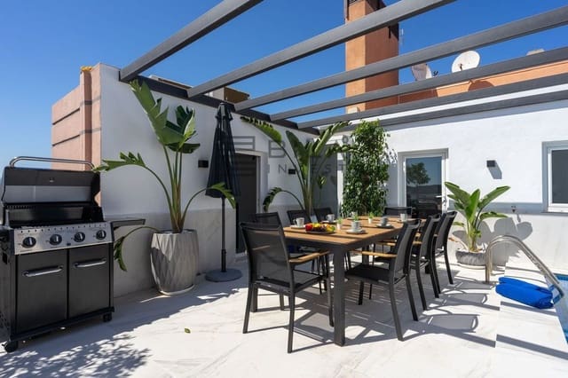 4 soveværelse Penthouse til salg i Fuengirola med swimmingpool - € 995.000 (Ref: 9609654)