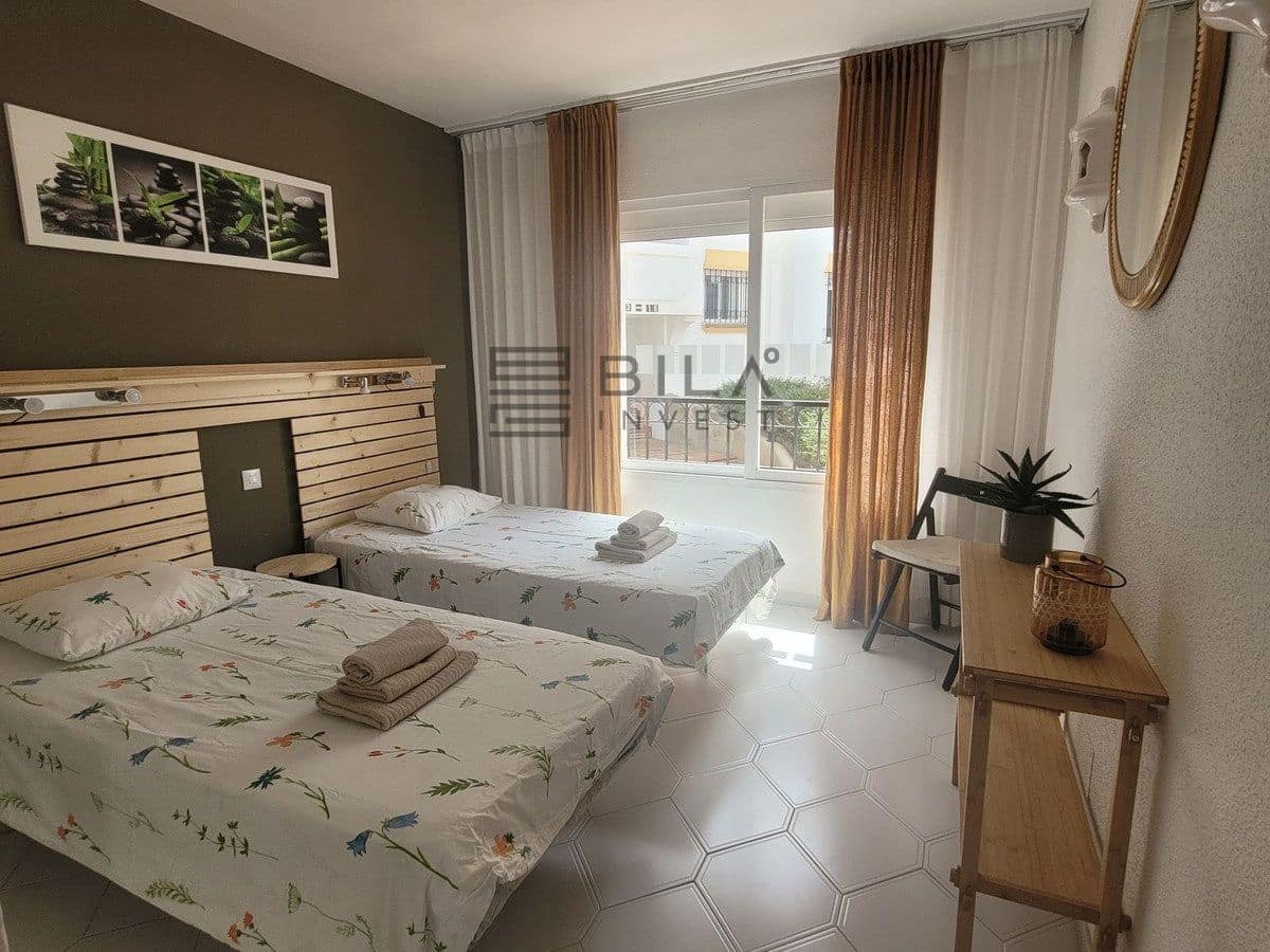 3 sovrum Lägenhet till salu i Miraflores med pool garage - 434 000 € (Ref: 9609655)