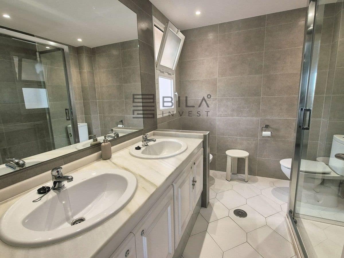 3 sovrum Lägenhet till salu i Miraflores med pool garage - 434 000 € (Ref: 9609655)