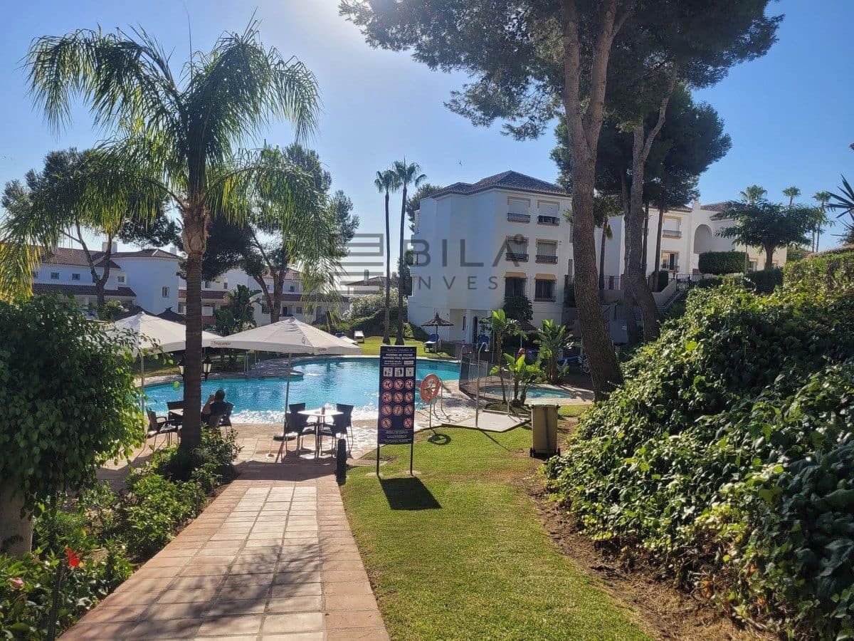 3 sovrum Lägenhet till salu i Miraflores med pool garage - 434 000 € (Ref: 9609655)