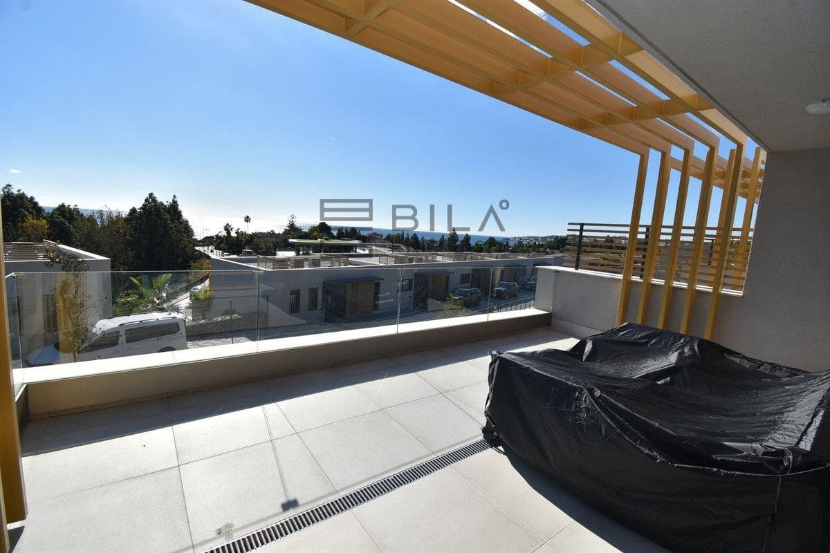 4 soveværelse Byhus til salg i El Chaparral med swimmingpool garage - € 1.099.999 (Ref: 9609656)