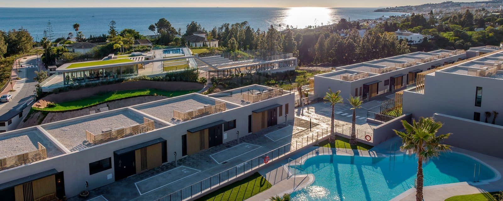 4 soveværelse Byhus til salg i El Chaparral med swimmingpool garage - € 1.099.999 (Ref: 9609656)