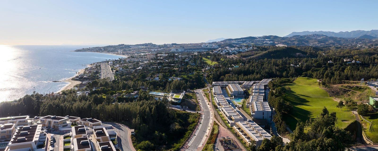 4 soveværelse Byhus til salg i El Chaparral med swimmingpool garage - € 1.099.999 (Ref: 9609656)