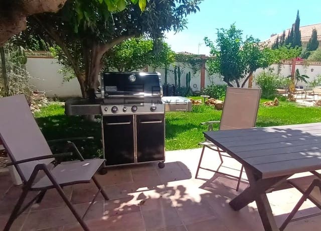 Chalet de 5 habitaciones en Arroyo de la Miel, Benalmádena en venta con piscina garaje - 770.000 € (Ref: 9609657)