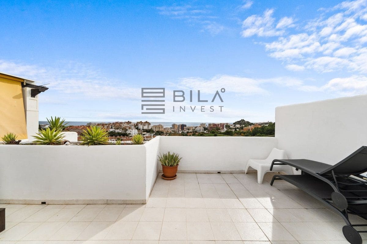 2 Zimmer Penthouse zu verkaufen in Benalmadena Costa mit Pool - 449.000 € (Ref: 9609658)