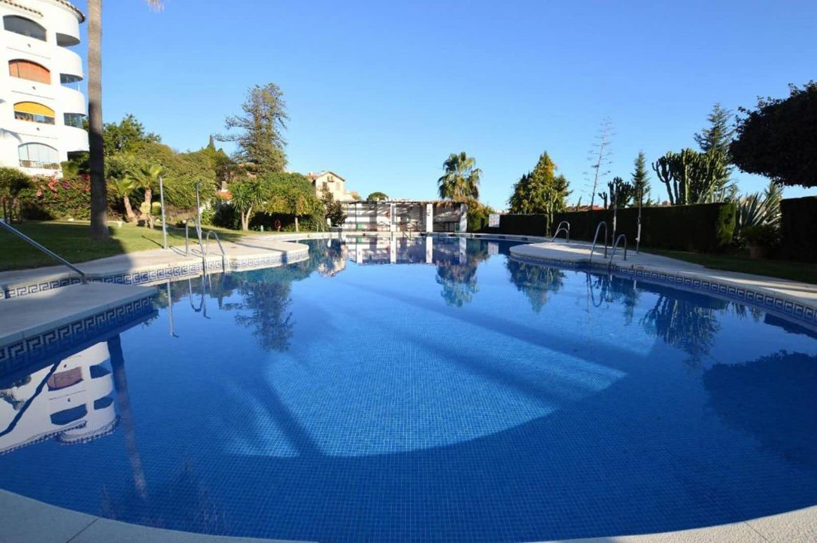 2 Zimmer Penthouse zu verkaufen in Benalmadena Costa mit Pool - 449.000 € (Ref: 9609658)