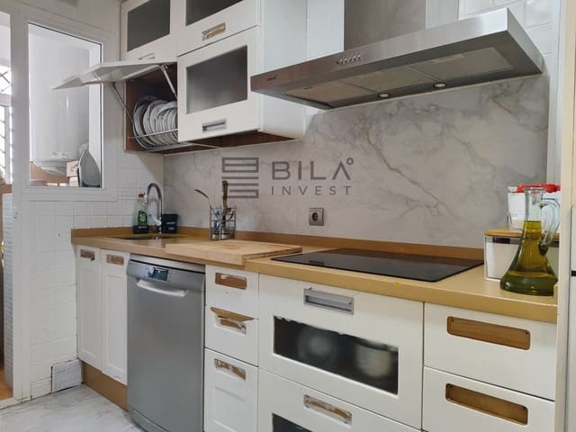 3 soveværelse Lejlighed til salg i Centro ciudad, Fuengirola - € 299.000 (Ref: 9609659)