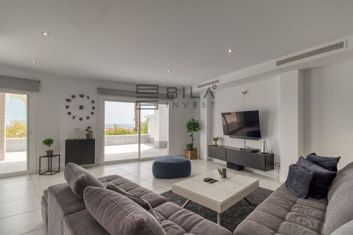 Chalet de 4 habitaciones en Torremuelle en venta con piscina garaje - 1.295.000 € (Ref: 9609661)