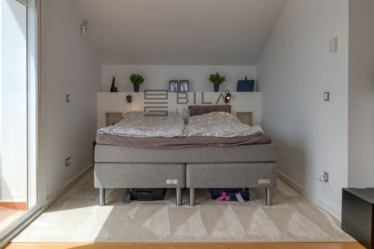 Chalet de 4 habitaciones en Torremuelle en venta con piscina garaje - 1.295.000 € (Ref: 9609661)