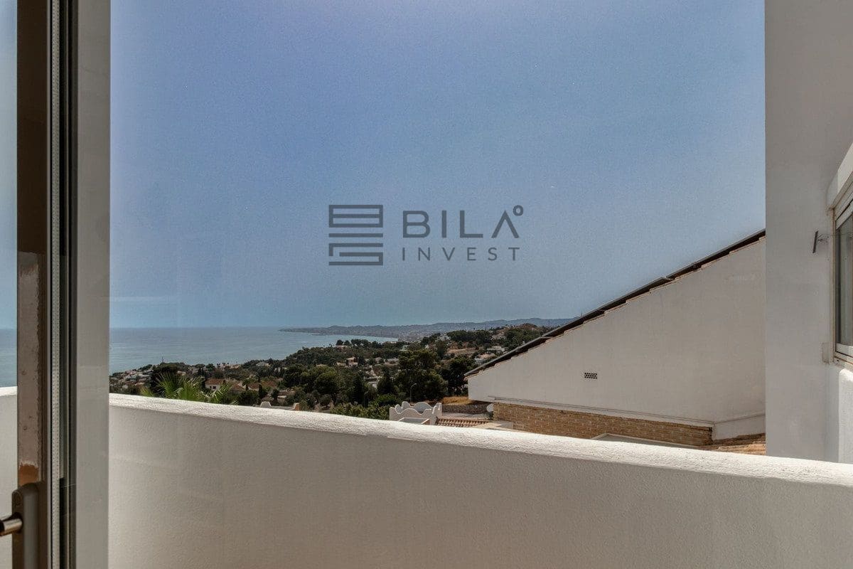 Chalet de 4 habitaciones en Torremuelle en venta con piscina garaje - 1.295.000 € (Ref: 9609661)