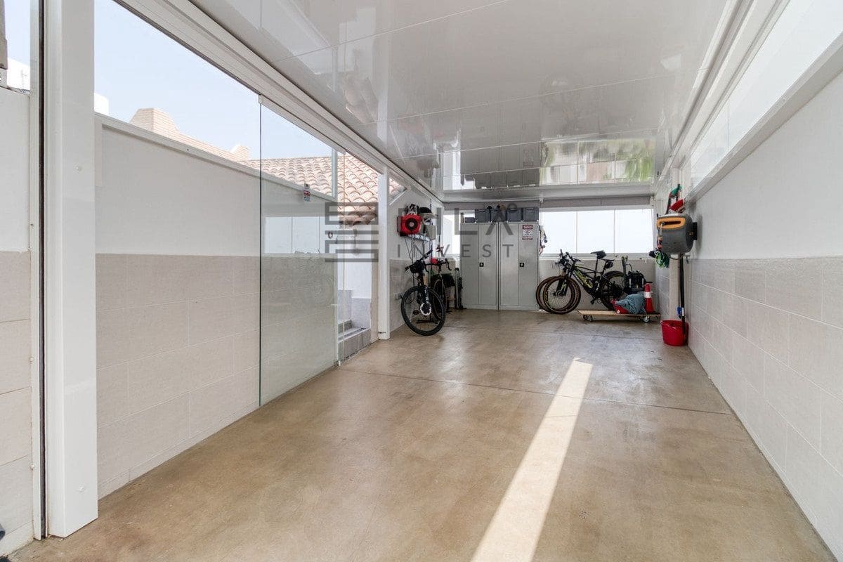 Chalet de 4 habitaciones en Torremuelle en venta con piscina garaje - 1.295.000 € (Ref: 9609661)