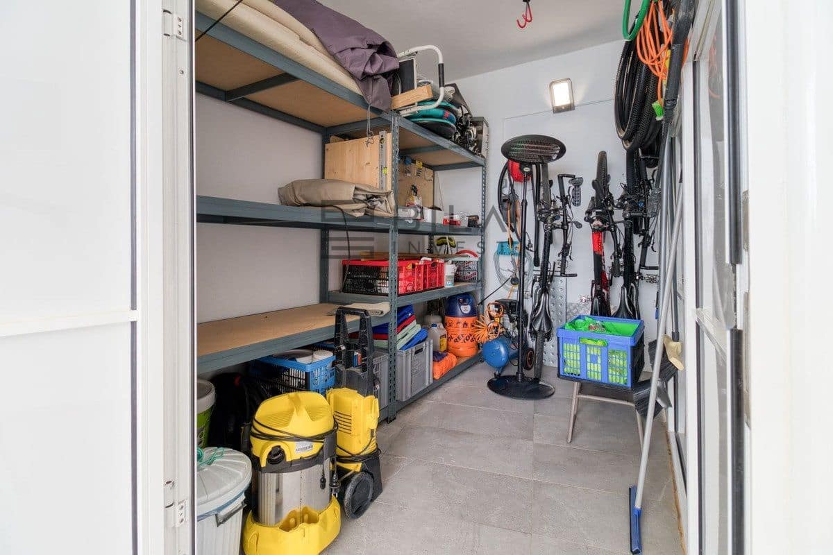 Chalet de 4 habitaciones en Torremuelle en venta con piscina garaje - 1.295.000 € (Ref: 9609661)