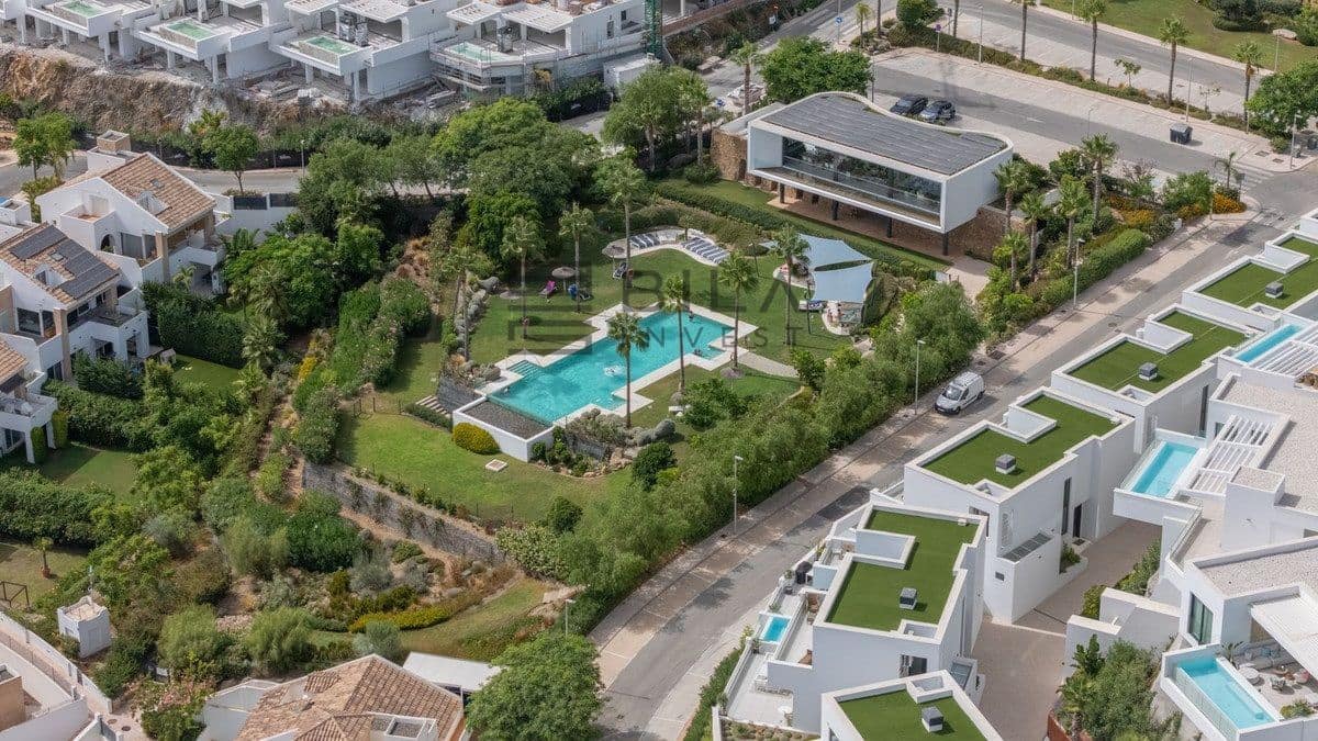 Chalet de 4 habitaciones en Torremuelle en venta con piscina garaje - 1.295.000 € (Ref: 9609661)