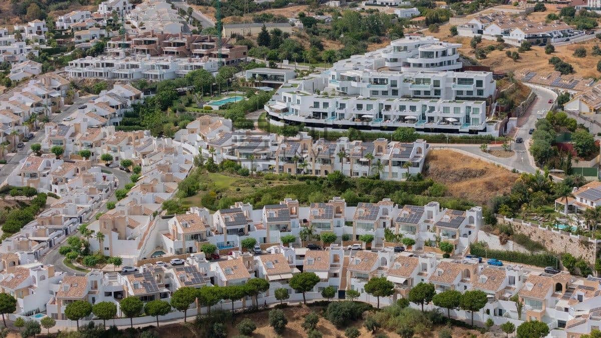 Chalet de 4 habitaciones en Torremuelle en venta con piscina garaje - 1.295.000 € (Ref: 9609661)