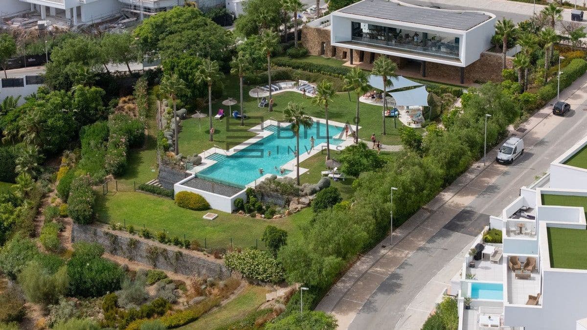 Chalet de 4 habitaciones en Torremuelle en venta con piscina garaje - 1.295.000 € (Ref: 9609661)