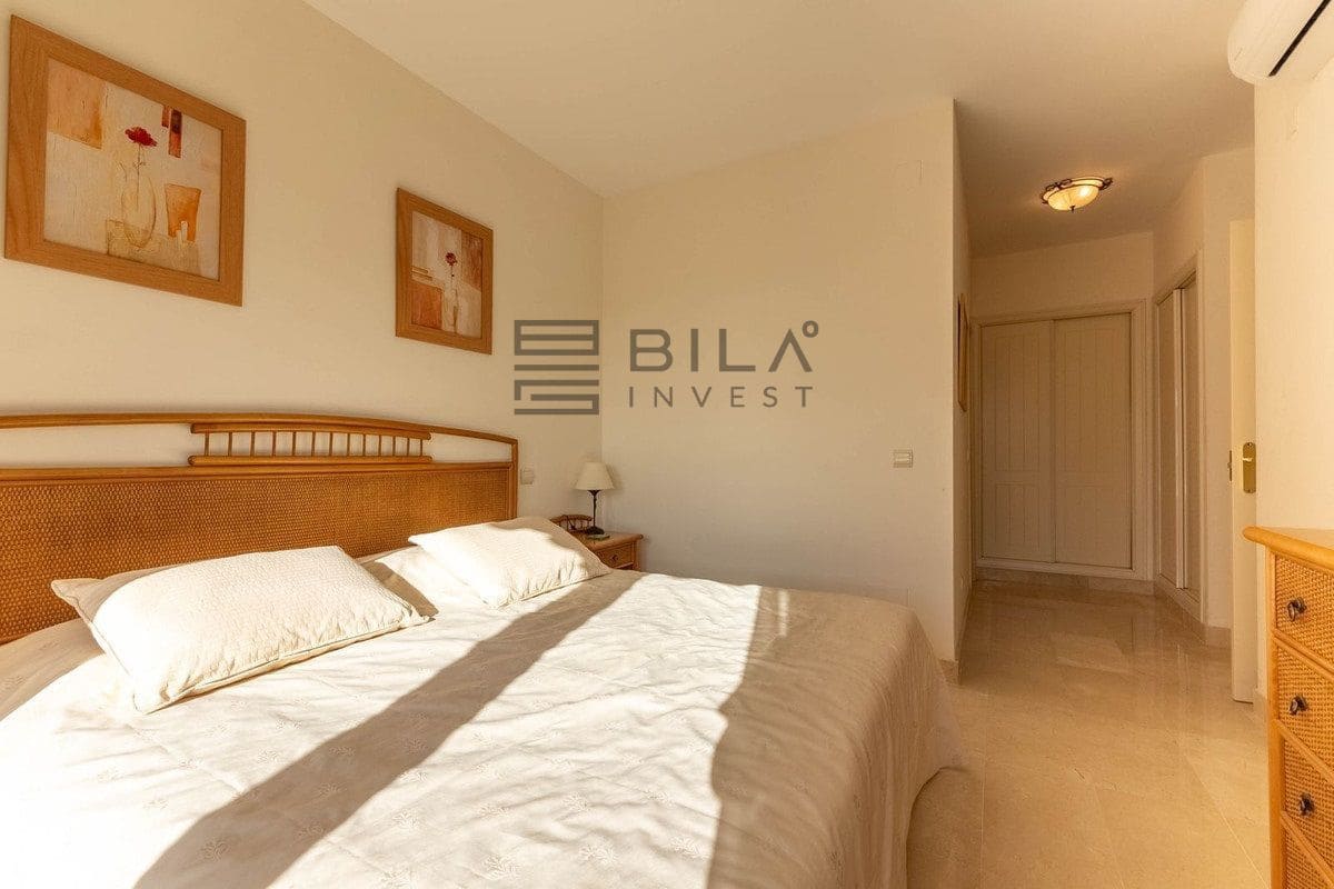 2 sypialnia Mieszkanie na sprzedaż w Calahonda z basenem garażem - 299 950 € (Ref: 9609663)