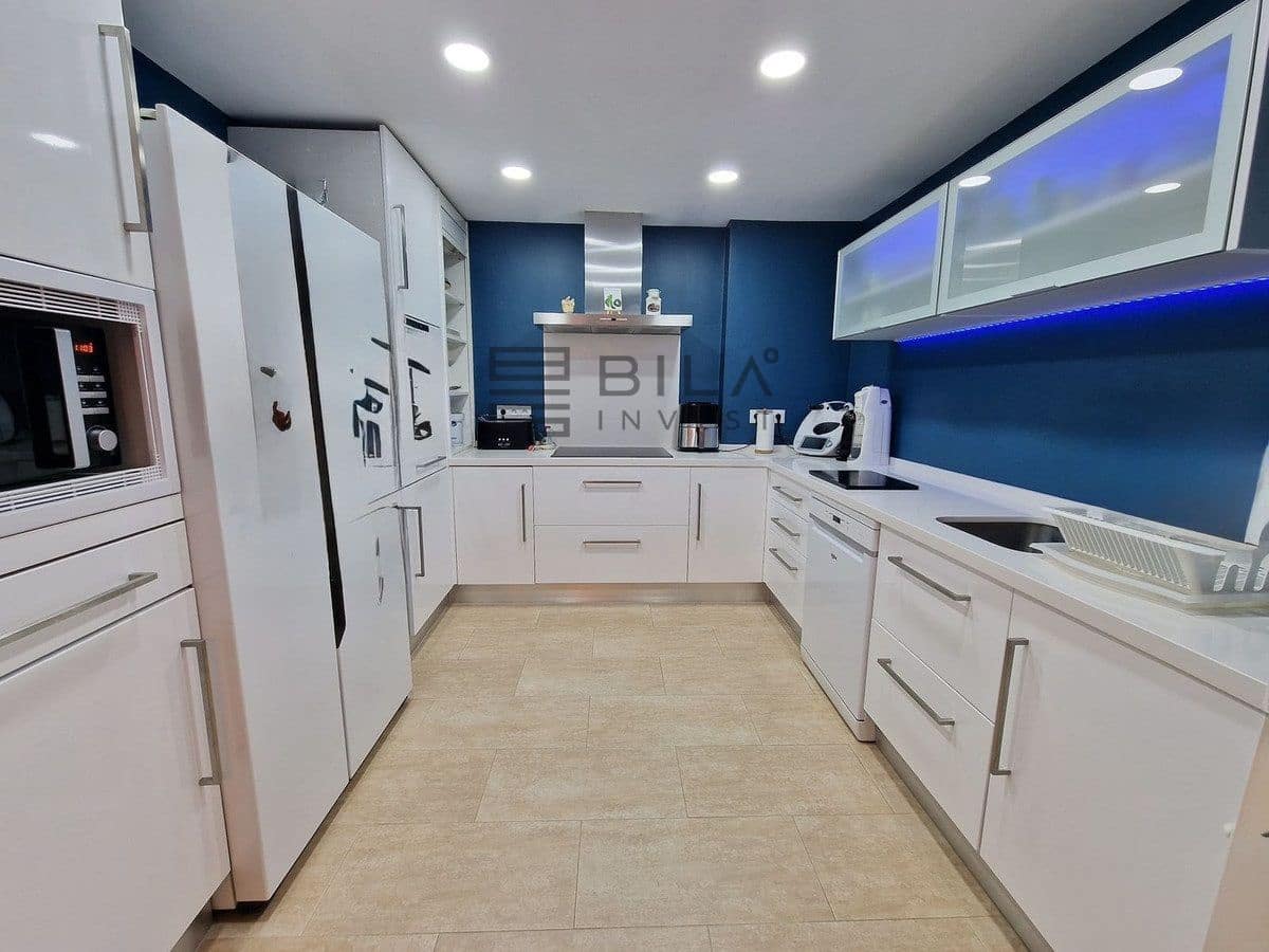 3 sovrum Lägenhet till salu i Riviera del Sol med pool garage - 395 000 € (Ref: 9609664)