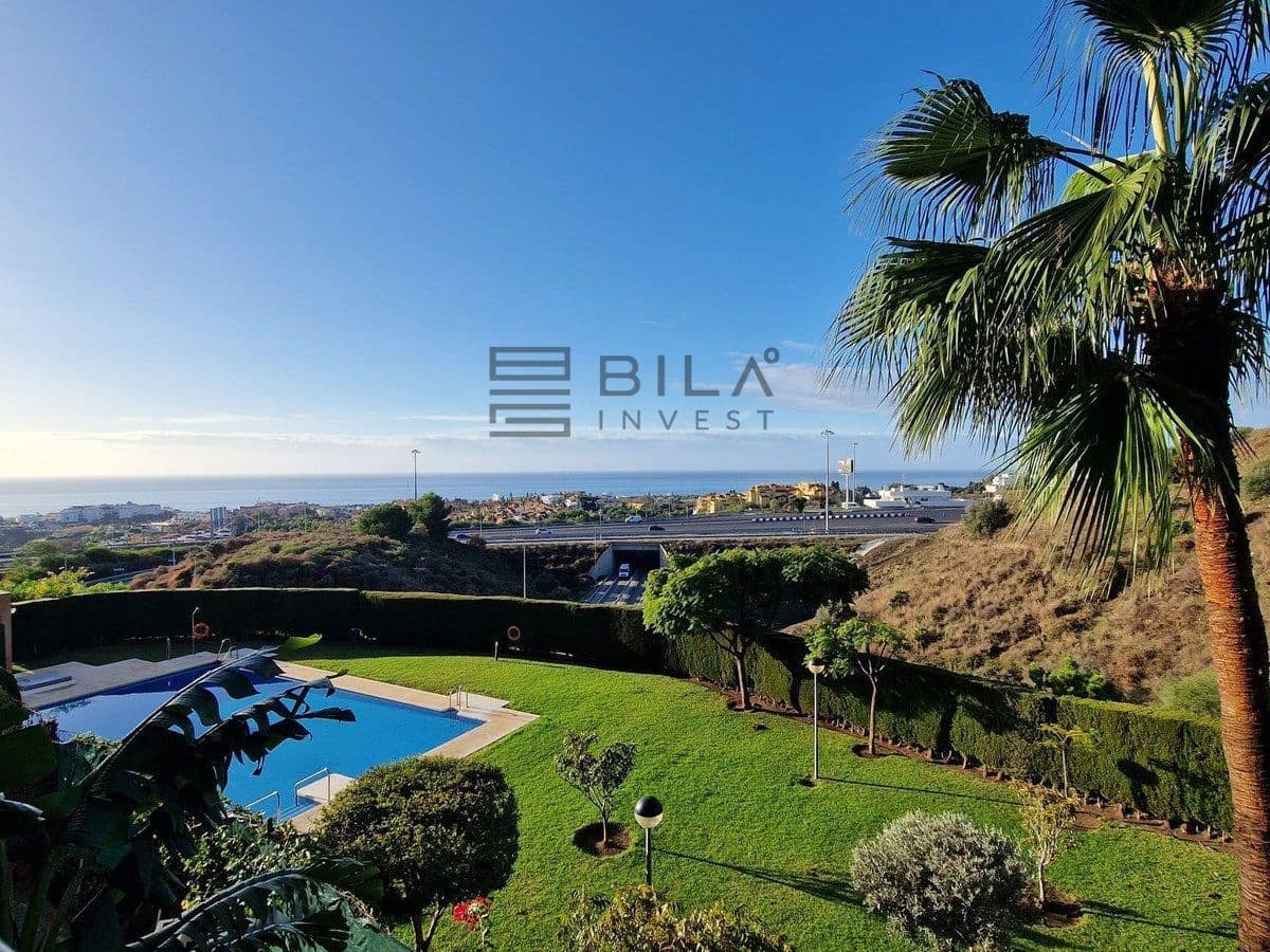 3 sovrum Lägenhet till salu i Riviera del Sol med pool garage - 395 000 € (Ref: 9609664)