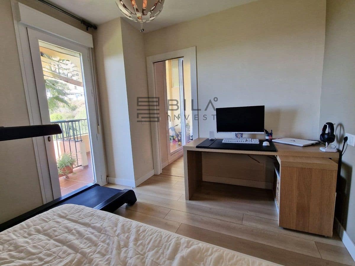 3 sovrum Lägenhet till salu i Riviera del Sol med pool garage - 395 000 € (Ref: 9609664)