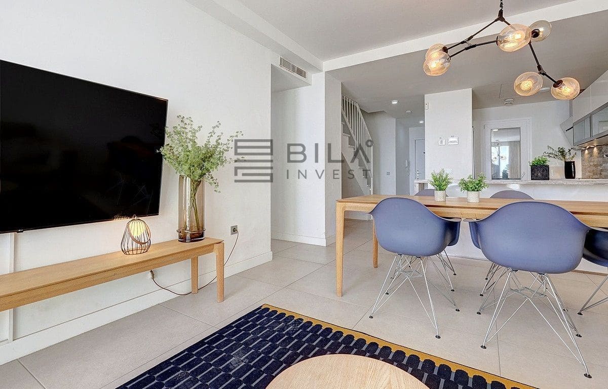 3 soveværelse Penthouse til salg i Benalmadena med swimmingpool - € 699.000 (Ref: 9609667)