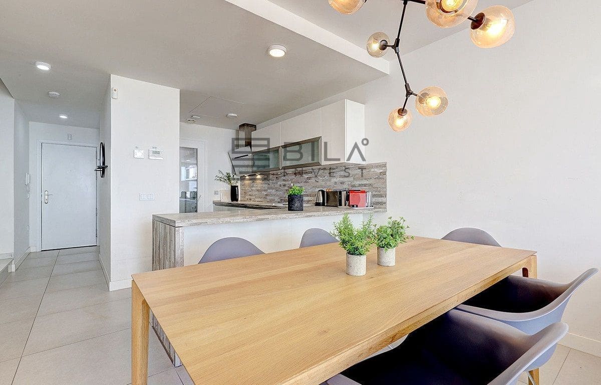 3 soveværelse Penthouse til salg i Benalmadena med swimmingpool - € 699.000 (Ref: 9609667)