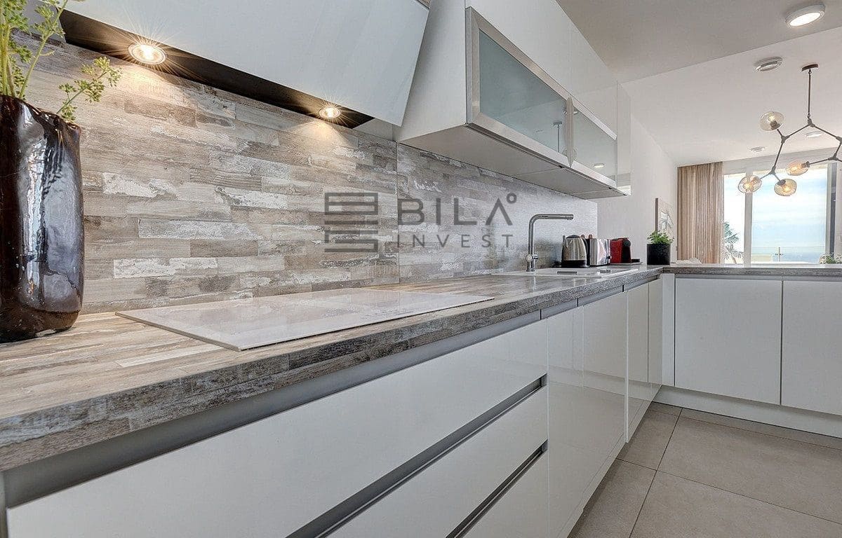 3 soveværelse Penthouse til salg i Benalmadena med swimmingpool - € 699.000 (Ref: 9609667)