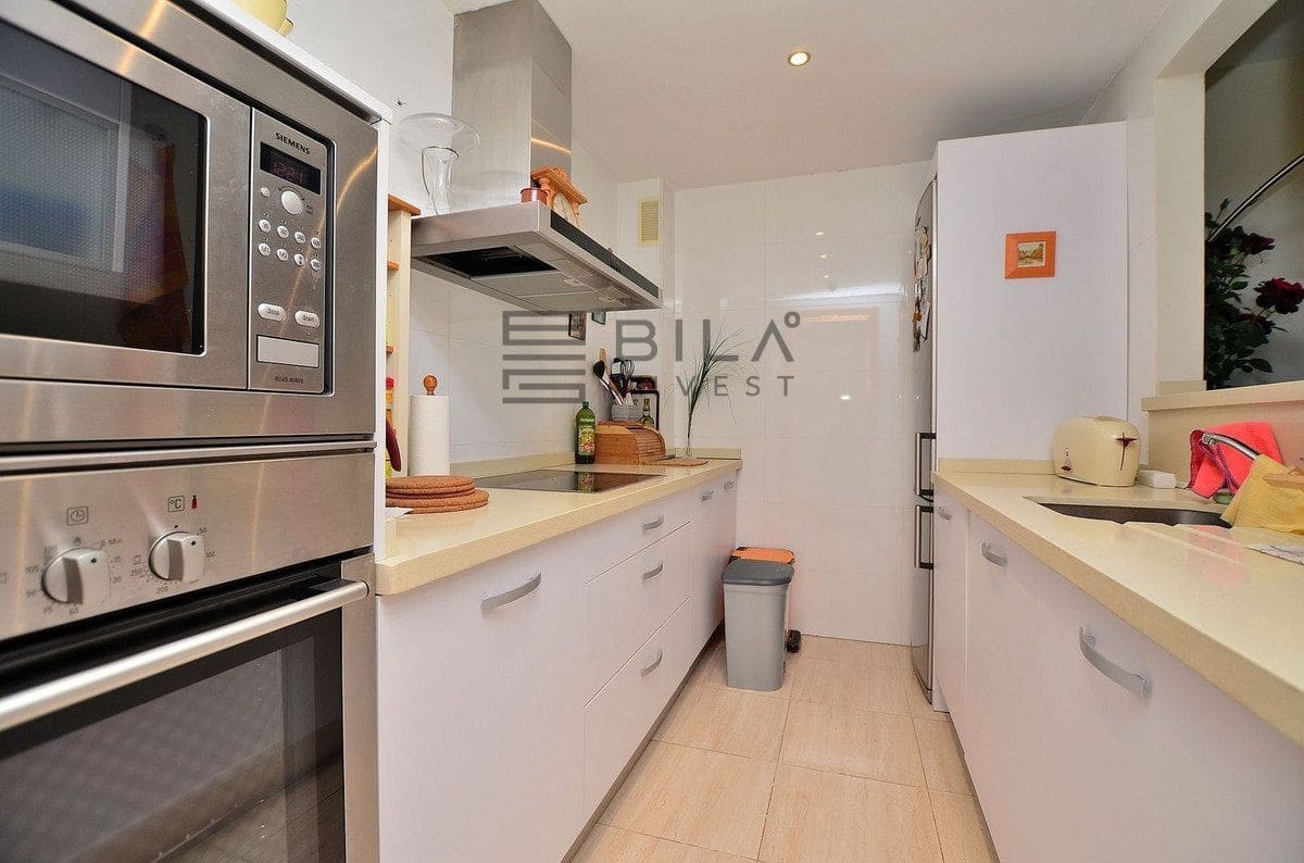 3 slaapkamer Flat te koop in Benalmadena met zwembad garage - € 449.000 (Ref: 9609668)