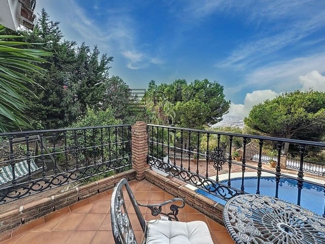 3 bedroom Villa for sale in Mijas pueblo, Mijas with pool garage - € 925,000 (Ref: 9609669)