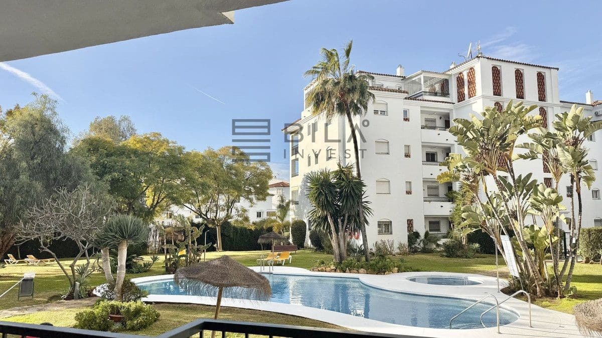 2 soveværelse Lejlighed til salg i Calahonda med swimmingpool garage - € 315.000 (Ref: 9609670)