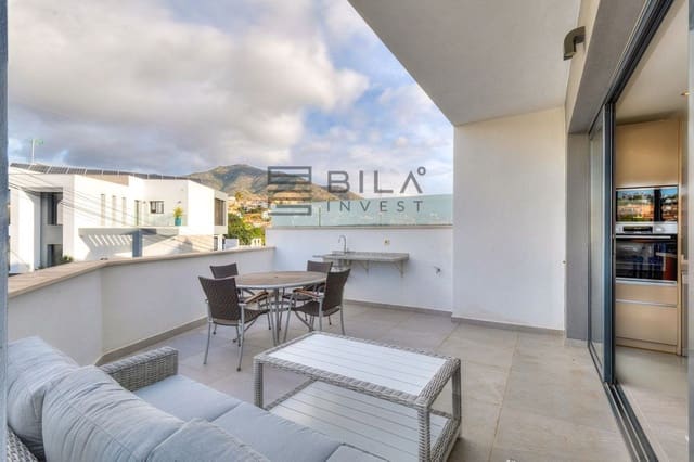 3 makuuhuone Omakotitalo myytävänä paikassa Torreblanca, Fuengirola mukana uima-altaan 
autotalli - 765 000 € (Ref: 9609673)