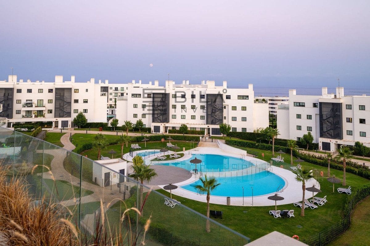 3 soverom Penthouse til salgs i Fuengirola med svømmebasseng - € 1 445 000 (Ref: 9609675)