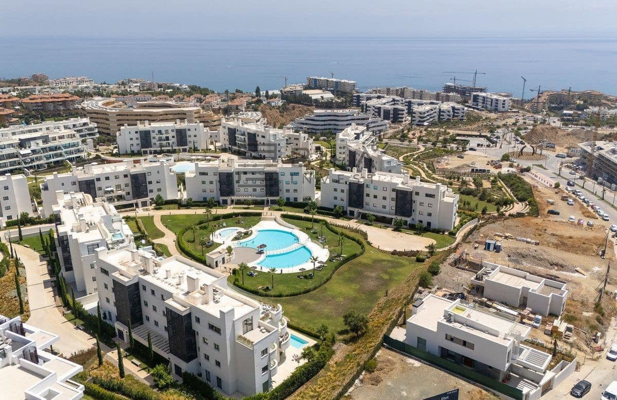 3 soverom Penthouse til salgs i Fuengirola med svømmebasseng - € 1 445 000 (Ref: 9609675)