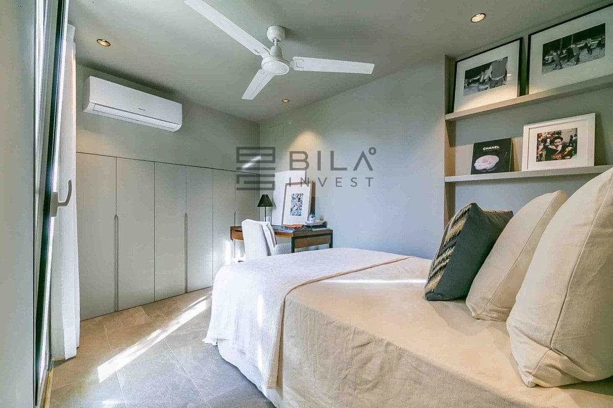 4 makuuhuone Huvila myytävänä paikassa La Capellania mukana uima-altaan 
autotalli - 1 455 000 € (Ref: 9609676)