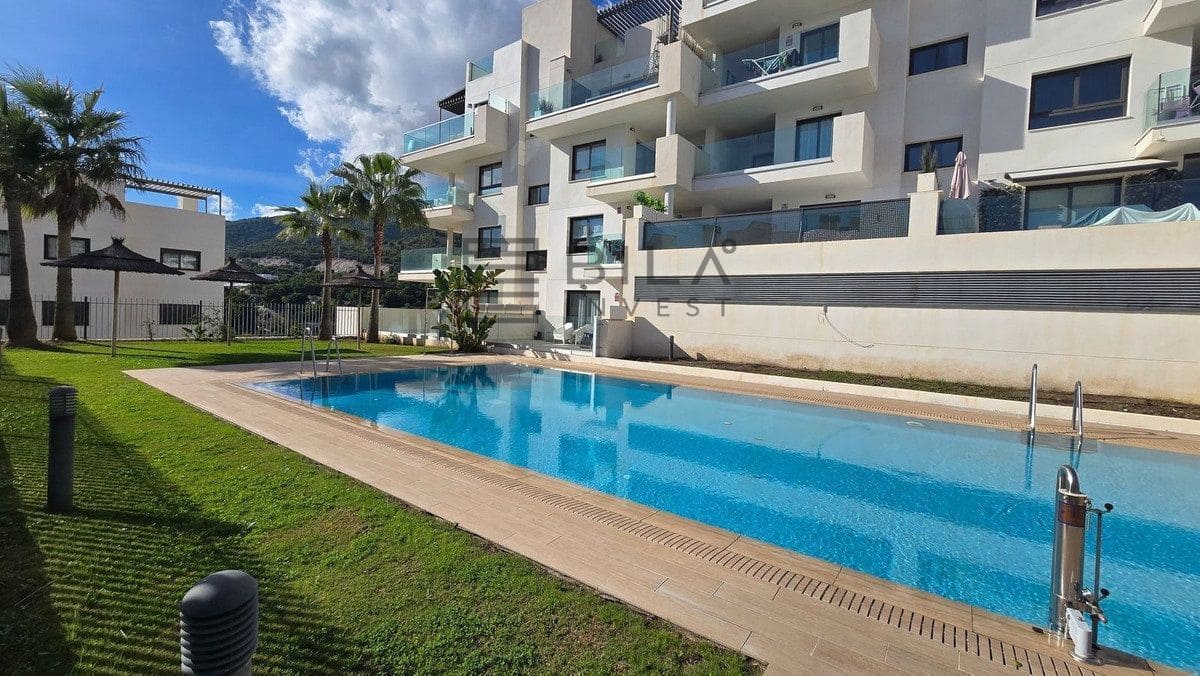 2 soverom Penthouse til salgs i Benalmadena med svømmebasseng - € 595 000 (Ref: 9609677)