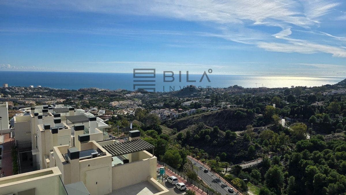 2 soverom Penthouse til salgs i Benalmadena med svømmebasseng - € 595 000 (Ref: 9609677)