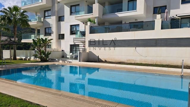 2 soverom Penthouse til salgs i Benalmádena med svømmebasseng - € 595 000 (Ref: 9609677)
