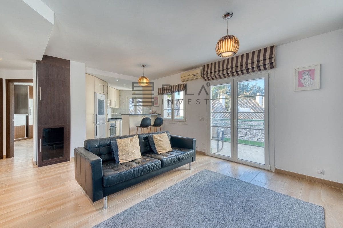 2 bedroom Flat for sale in Mijas Golf with pool garage - € 290,000 (Ref: 9609678)