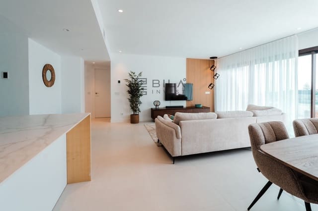 2 soveværelse Penthouse til salg i Carvajal, Fuengirola med swimmingpool garage - € 999.000 (Ref: 9609684)