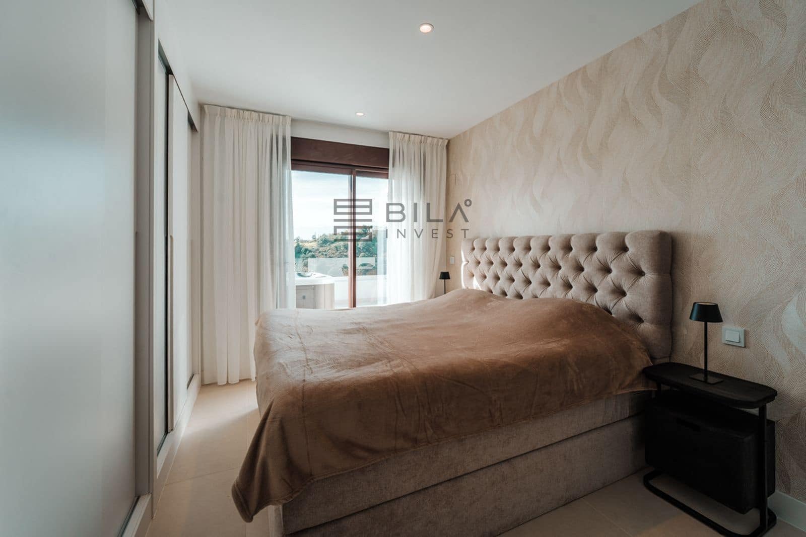 2 soveværelse Penthouse til salg i Carvajal med swimmingpool garage - € 999.000 (Ref: 9609684)