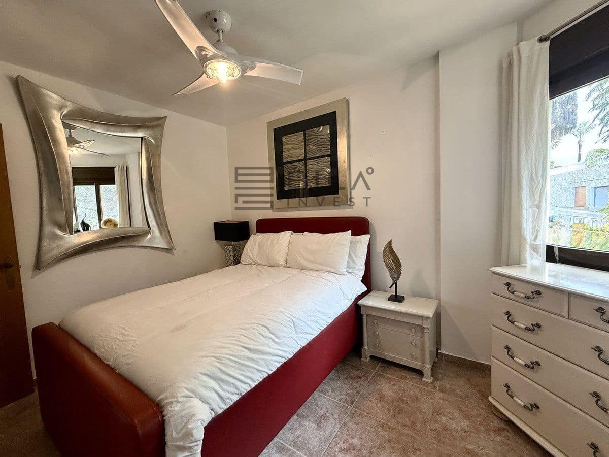 3 soveværelse Villa til salg i Riviera del Sol med swimmingpool garage - € 595.000 (Ref: 9609688)