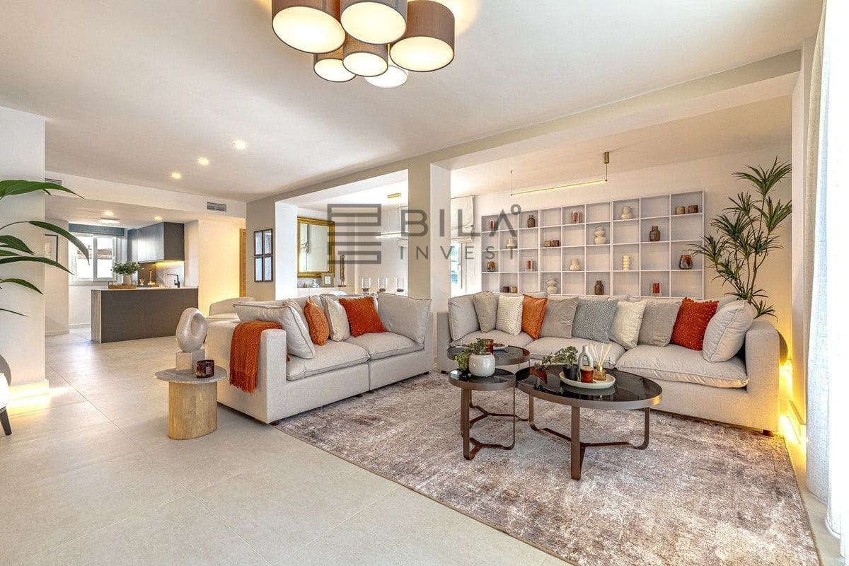 3 soveværelse Villa til salg i Riviera del Sol med swimmingpool garage - € 1.450.000 (Ref: 9609689)