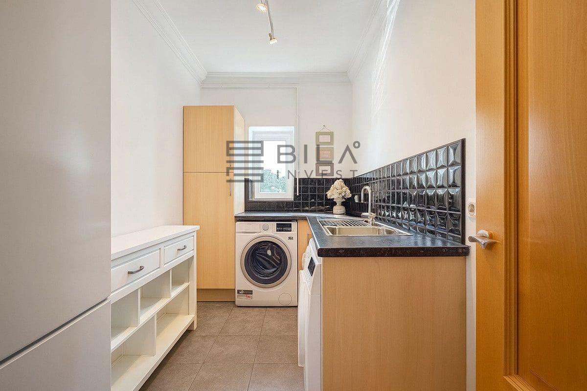 4 soverom Villa til salgs i Cerro del Aguila med svømmebasseng garasje - € 995 000 (Ref: 9609691)