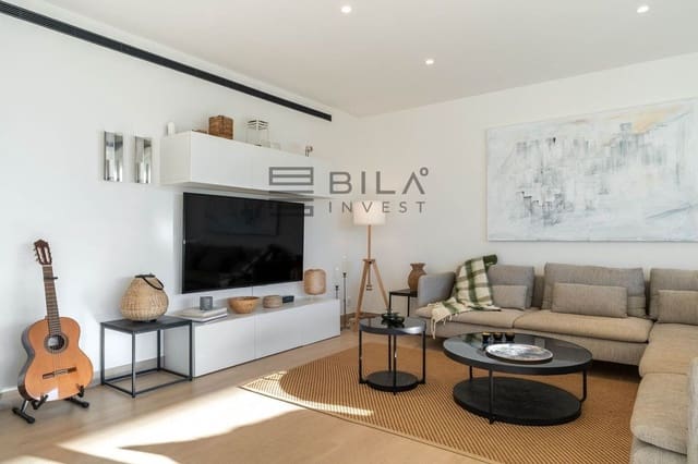 2 bedroom Flat for sale in El Higuerón, Fuengirola with pool garage - € 649,000 (Ref: 9609692)