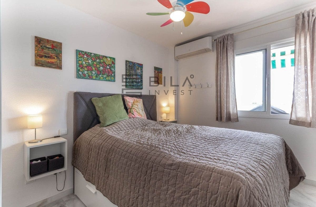 2 sovrum Lägenhet till salu i Miraflores med pool - 325 000 € (Ref: 9609698)