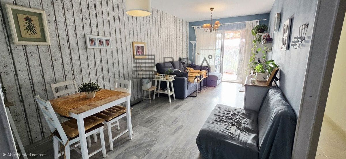 2 camera da letto Appartamento in vendita in El Faro con piscina - 290.000 € (Rif: 9609699)