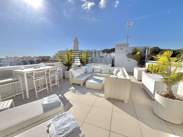 2 makuuhuone Kattohuoneisto myytävänä paikassa La Cala de Mijas, Mijas mukana uima-altaan - 995 000 € (Ref: 9609700)