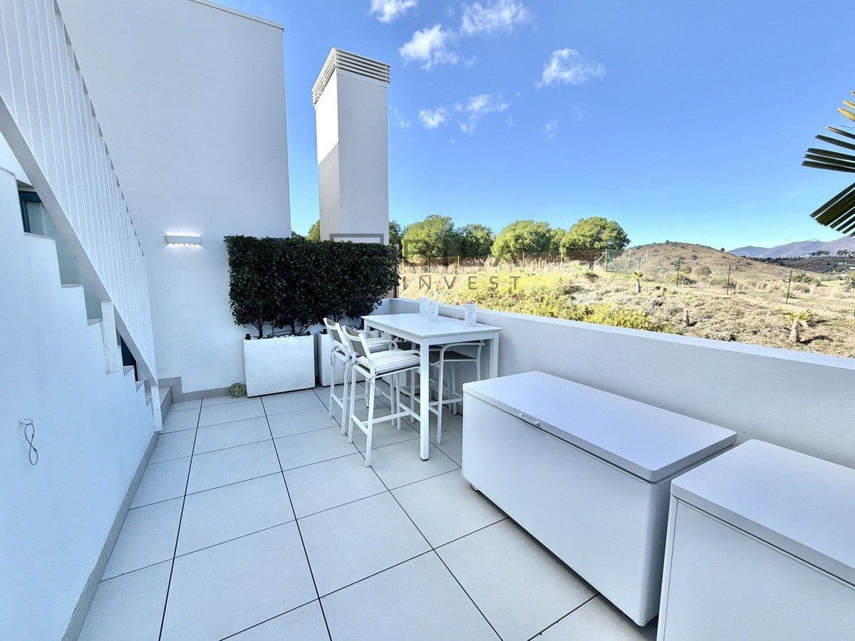 2 makuuhuone Kattohuoneisto myytävänä paikassa La Cala de Mijas mukana uima-altaan - 995 000 € (Ref: 9609700)