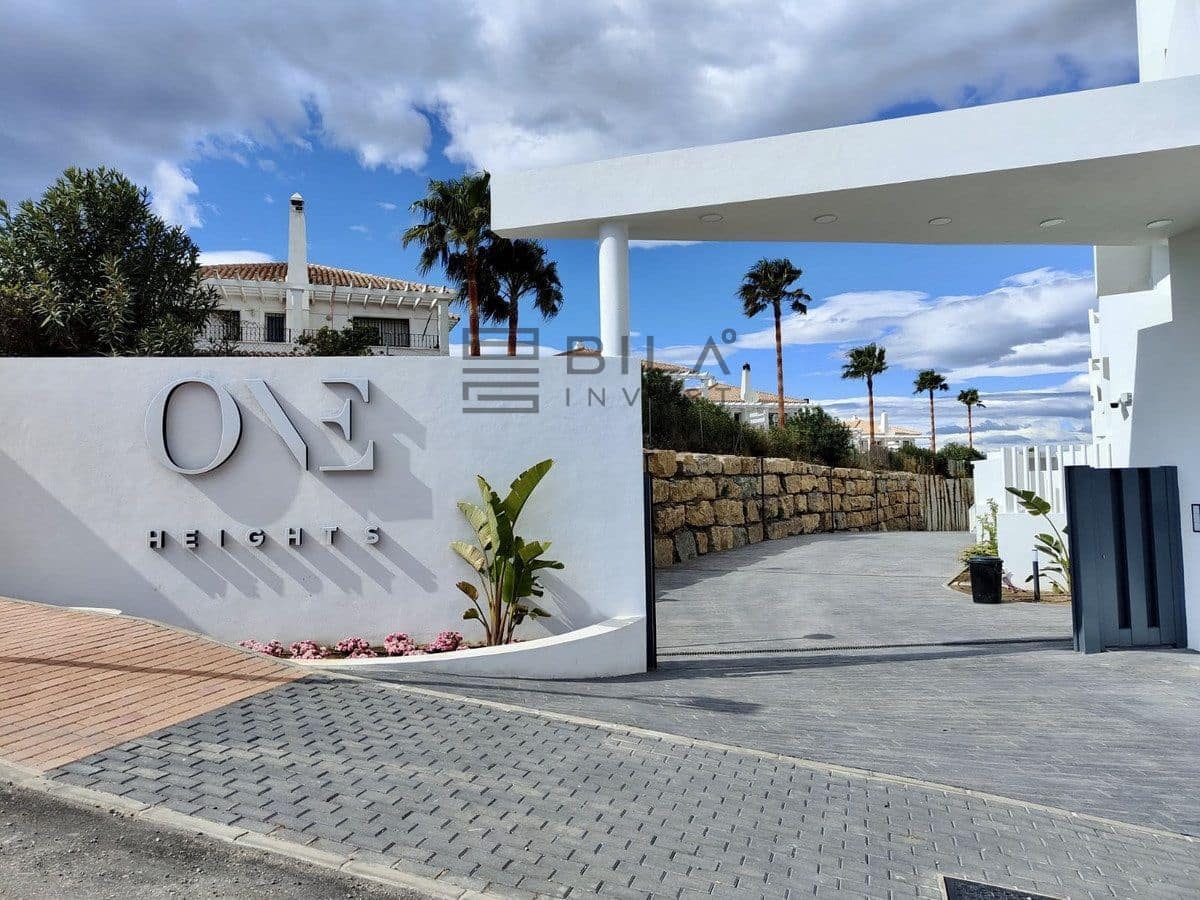 2 makuuhuone Kattohuoneisto myytävänä paikassa La Cala de Mijas mukana uima-altaan - 995 000 € (Ref: 9609700)